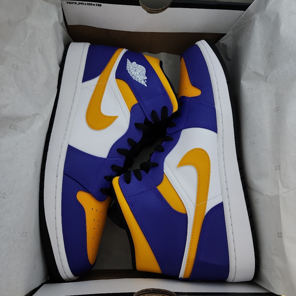 Air Jordan 1 Mid Lakers Edition Size Men's 13